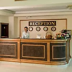Del Mar & Conference Center Hotel
