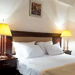 Del Mar & Conference Center Hotel