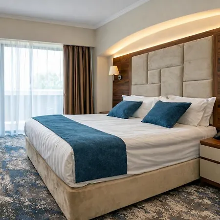 Hotel Del Mar & Conference Center 4*