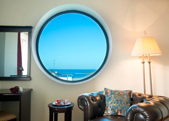 Hotel Del Mar & Conference Center 4*