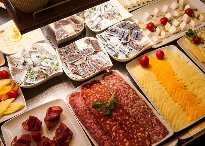 Del Mar & Conference Center ホテル